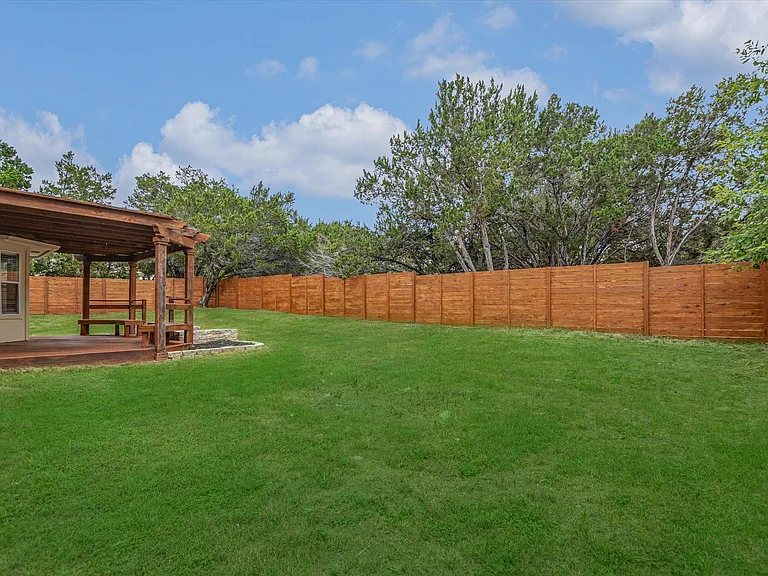 20601 Camel Back St — Photo 29