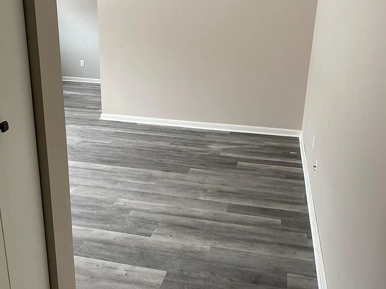 3225 Benjamin Ave #2 — Photo 9