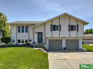 15213 Greene Ave, Omaha, NE 68138