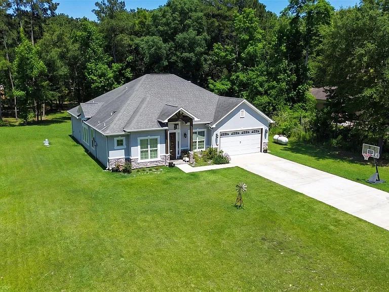 23057 Kama Dr — Photo 2