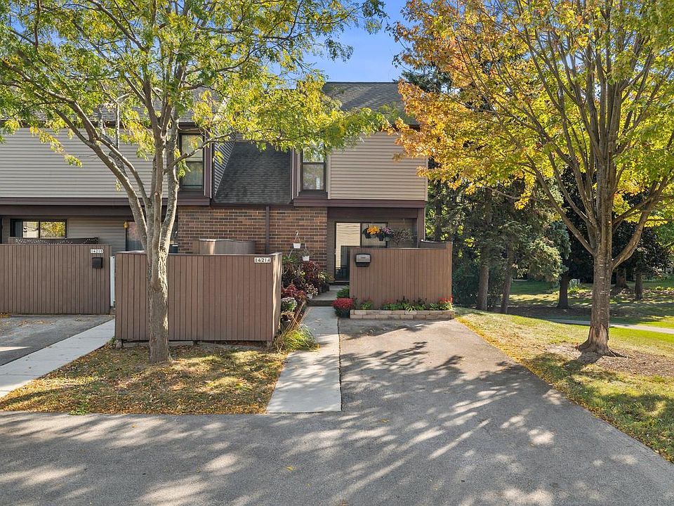 1st image of 1421 West Edgerton AVENUE #A