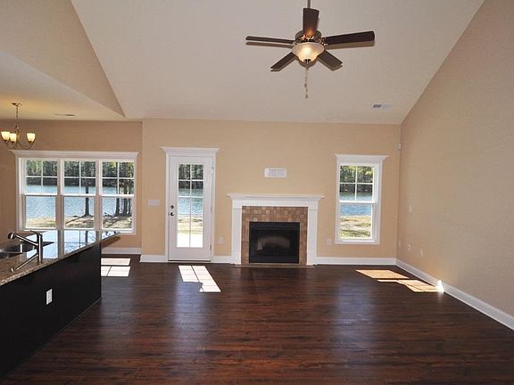 3rd image of 1012 Iron Horse Ct. Lot 115