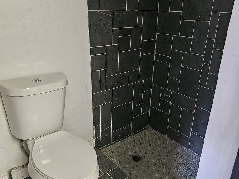 722 Hughey St #1 — Photo 3