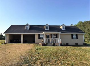 40 L Z Jackson Rd, Bowdon, GA 30108