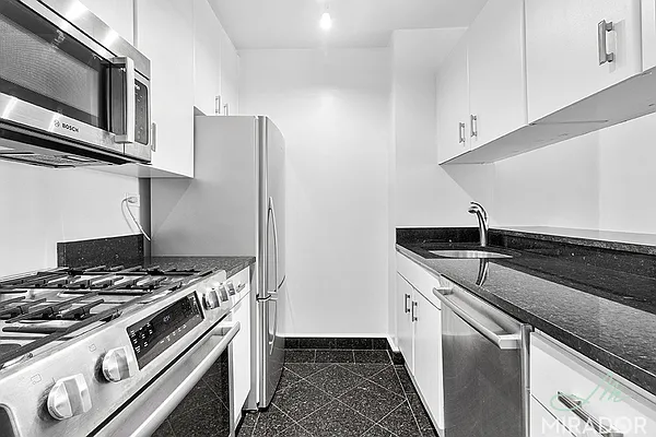 Rented by Mirador Real Estate | media 5