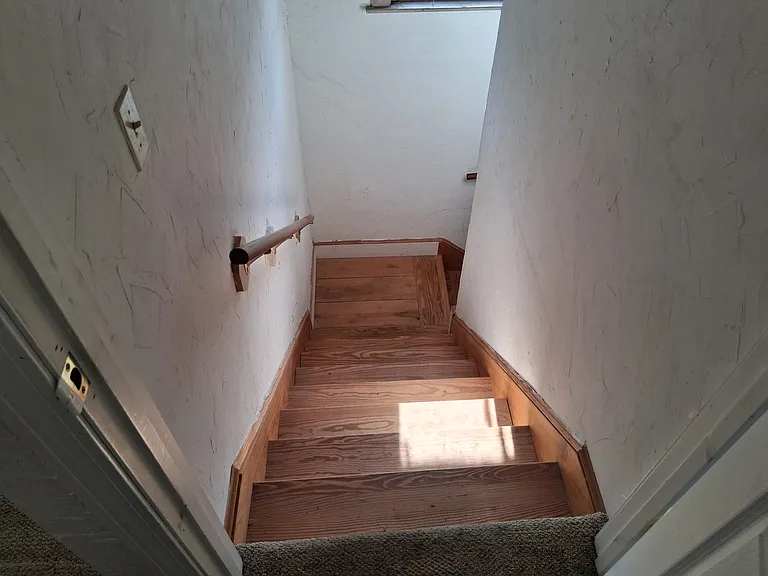 16 Barnum St #3 — Photo 9