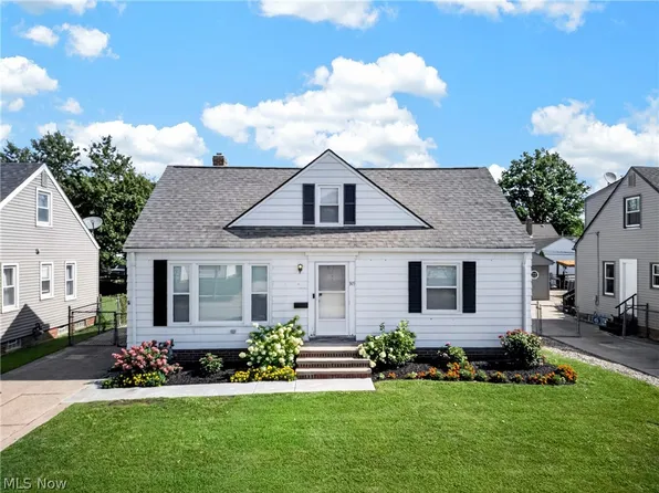 305 E 329th St, Willowick, OH 44095