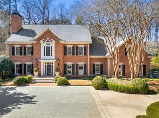 3864 Dumbarton Rd NW, Atlanta, GA 30327