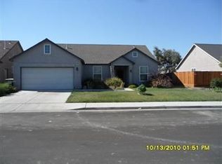 546 Buckeye Springs St, Coalinga, CA 93210