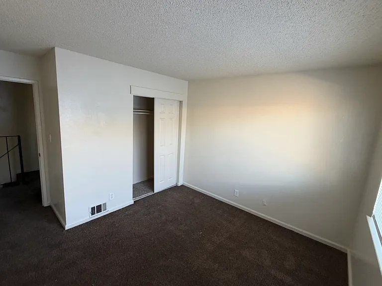 4477 La Cresta Way #2 — Photo 3