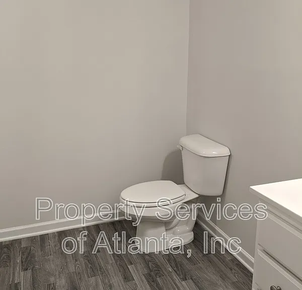 7594 Rudder Cir — Photo 14