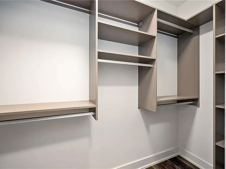775 Juniper St NE #605 — Photo 11