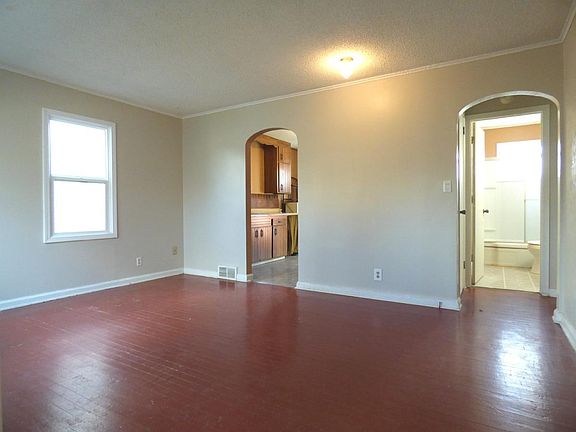 Living Room (view 1)