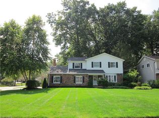 31447 Lake Rd, Bay Village, OH 44140