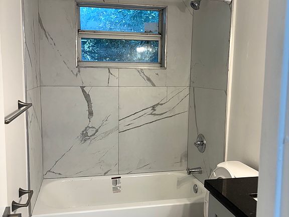 5th image of 1040 SW 4th St APT 4