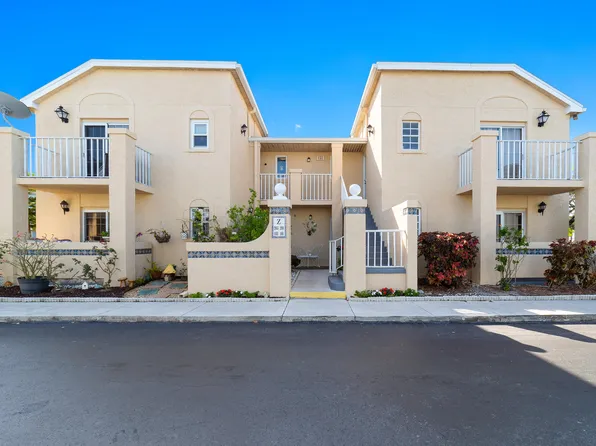 1627 SE Green Acres Circle #Z203, Port St Lucie, FL 34952