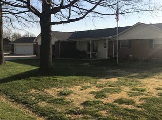 1420 S Fieldcrest St, Wichita, KS 67209