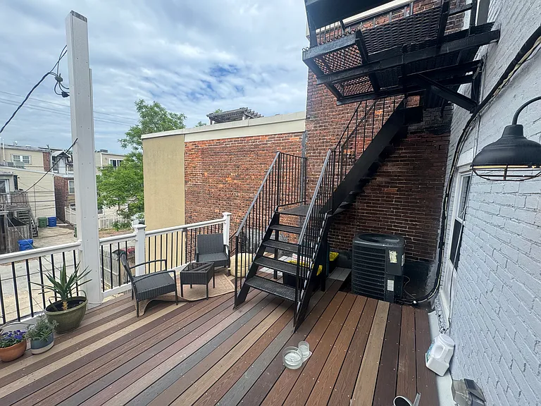 Lower Deck Outside Unit #2