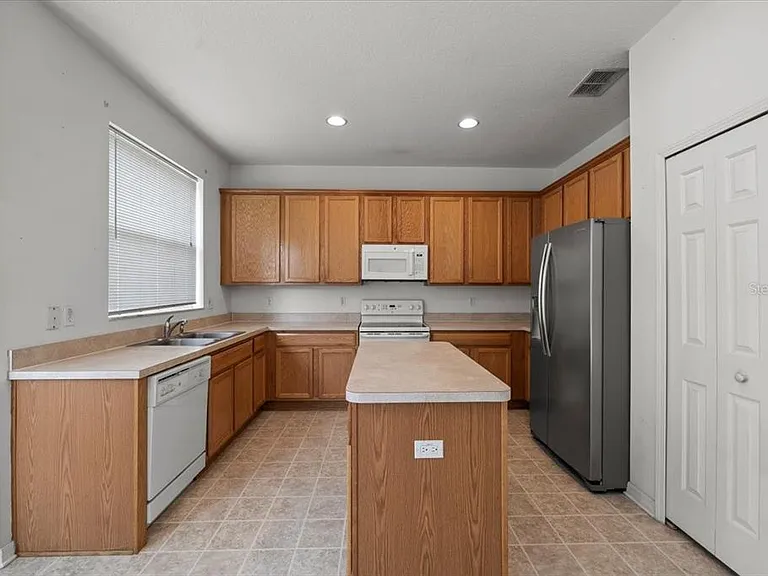 13133 Haverhill Dr — Photo 18