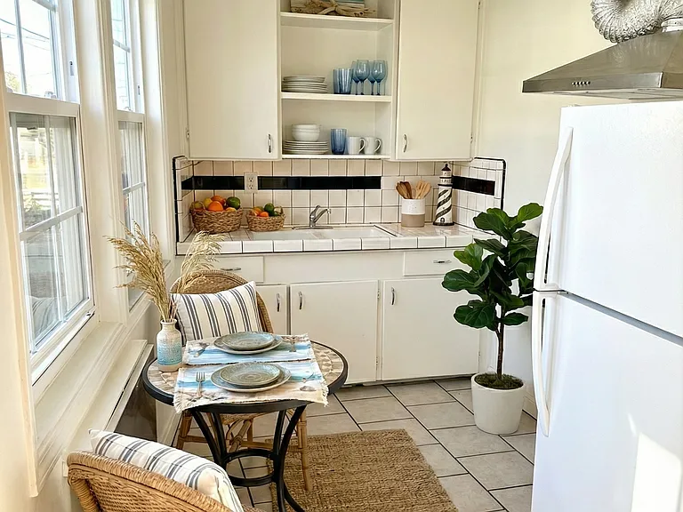 4109 E Ocean Blvd — Photo 3