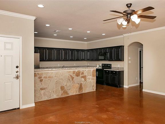 3rd image of 3314 Wakewell Ct