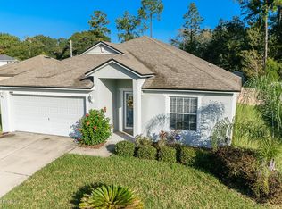 8043 Ridgehill View Rd, Jacksonville, FL 32210