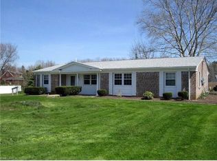 3842 Shi Mar Dr, Ashtabula, OH 44004