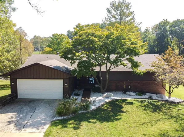 405 Camelot Dr, Collinsville, IL 62234