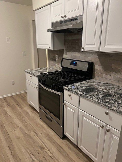 1st image of 11 Coriander Dr