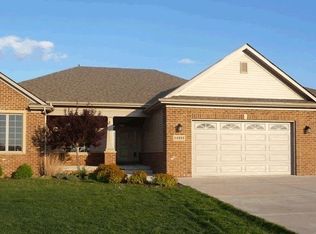 124 Cedars Pl, Youngstown, OH