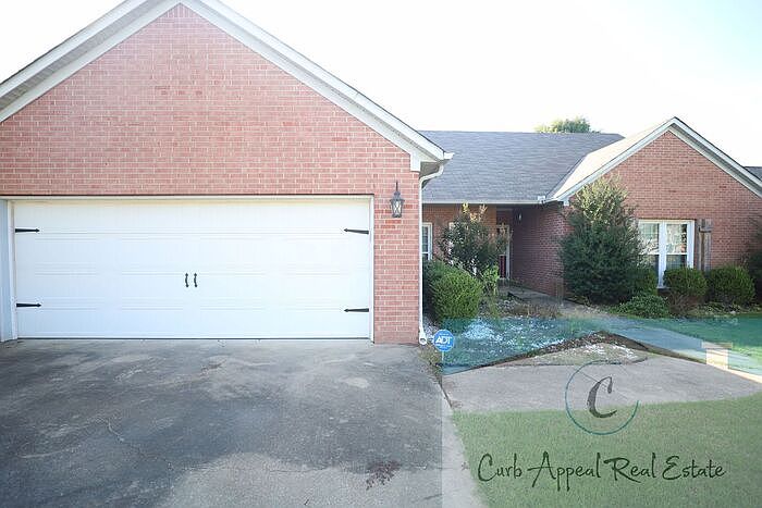 1st image of 1011 Paragould Dr