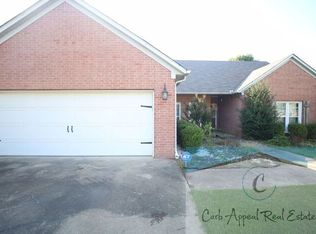 1011 Paragould Dr, Jonesboro, AR 72405