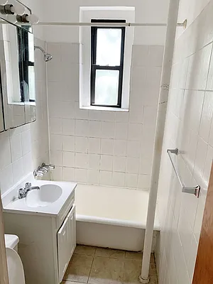 Rented by Azure Realty NY LLC | media 10