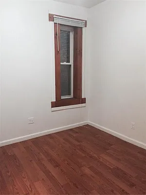 Rented by RES New York | media 21