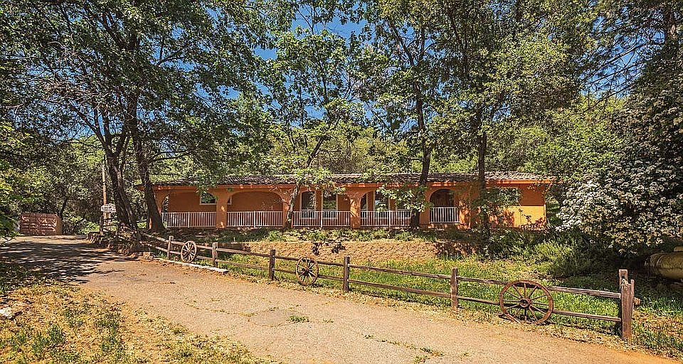 1st image of 5720 Connie Ln