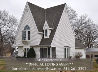 502 Fremont St, Wathena, KS 66090