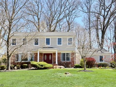 37 Osborne Ct, Mahwah, NJ, 07430