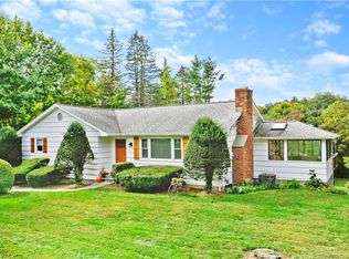 347 Moose Hill Rd, Monroe, CT 06468