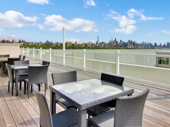 15 Somerset Lane image 29 of 31