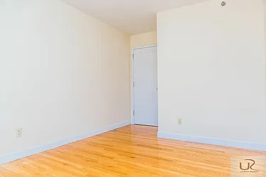 Rented by Urban Realty NYC