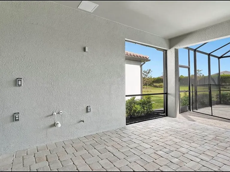 1770 Terreno Blvd — Photo 32