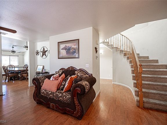 5th image of 2281 Monterey Pine Dr