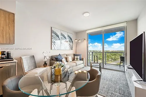 3900 Biscayne Blvd #1009 Photo 1