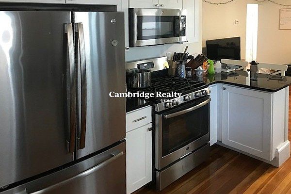 1st image of 17 Ashland St #1T