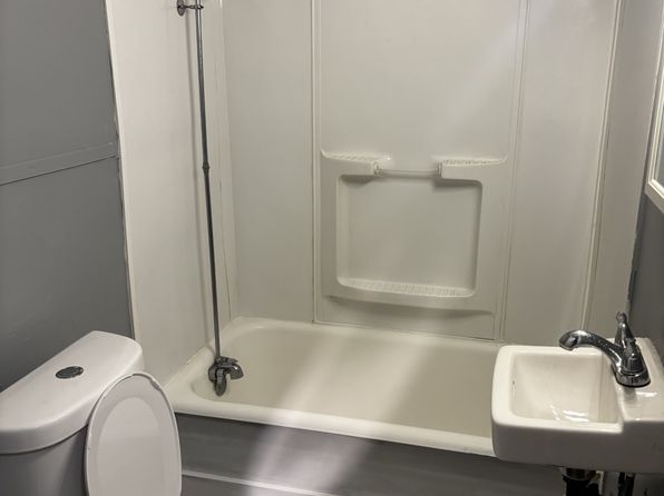 2815 Brownsville Rd APT 2