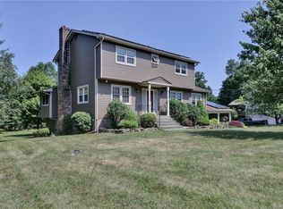 17 Lark Ter, Goshen, NY 10924