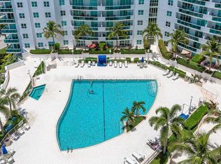 7903 East Dr, North Bay Village, FL 33141