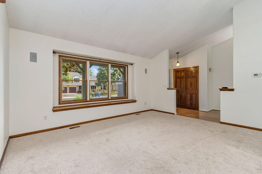 1337 Ticonderoga Dr