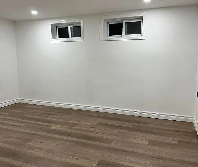 240 Parkview Hill Cres #BASEMENT — Photo 13