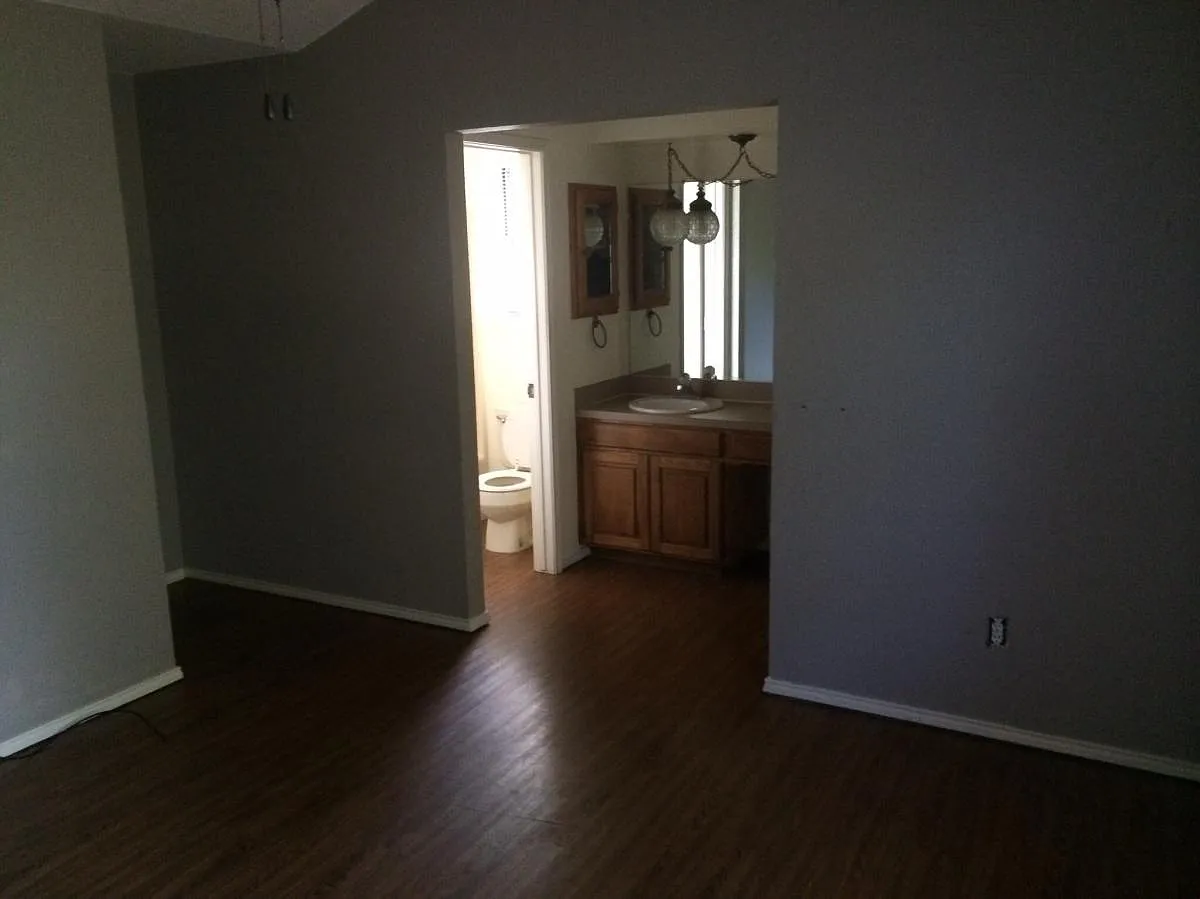 3 bed, 1388 sqft, $1,920 — Photo 4